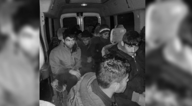 Erzurum'da düzensiz göçmenler organizatorleri ile yakalandılar