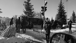 Üniversite kavşağında faciaya ramak kaldı