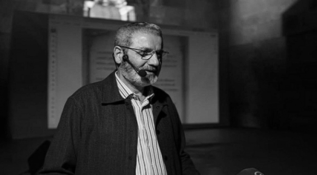 "Akif, Kur'an ve İstiklâl"