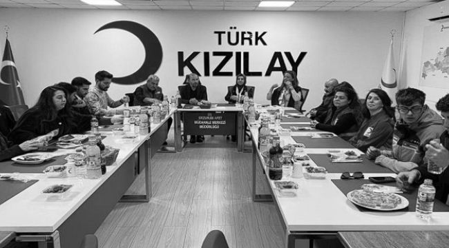 Kızılay'dan "Anne Eli"...