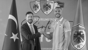 Nihad Mujakic ile 3 yıllık resmi sözleşme imzalandı